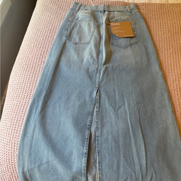 REFORMATION KASS DENIM MAXI SKIRT - Picture 4 of 4